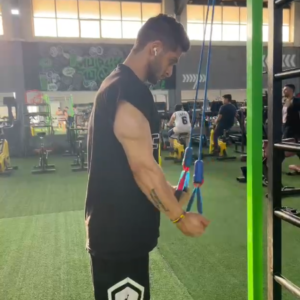 پشت بازو سيمكش مچ عكس با كش