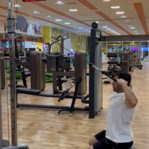 فيس پول طناب نشسته